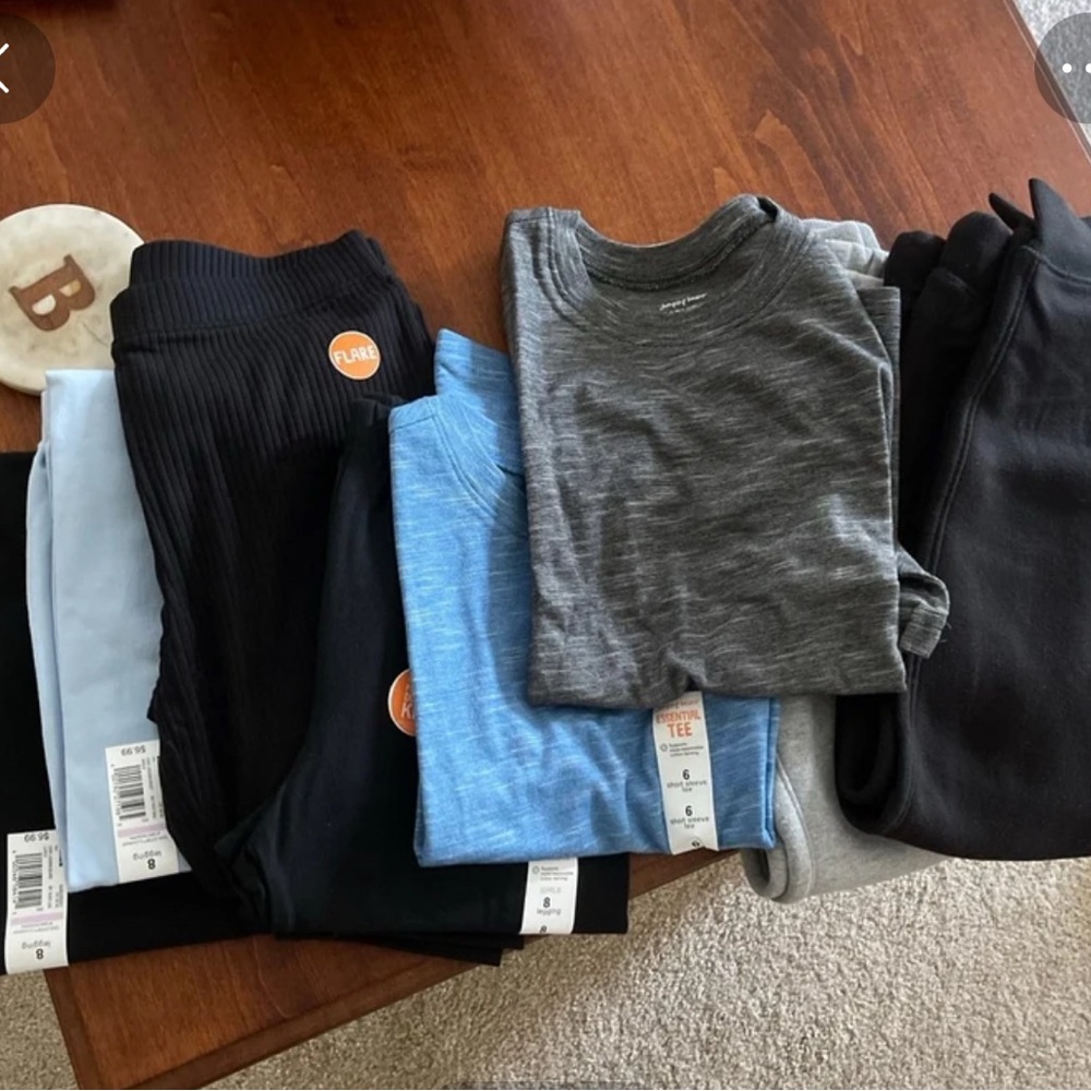Kohl's 6/8 Leggings Sweats Tees 8 Items NWT